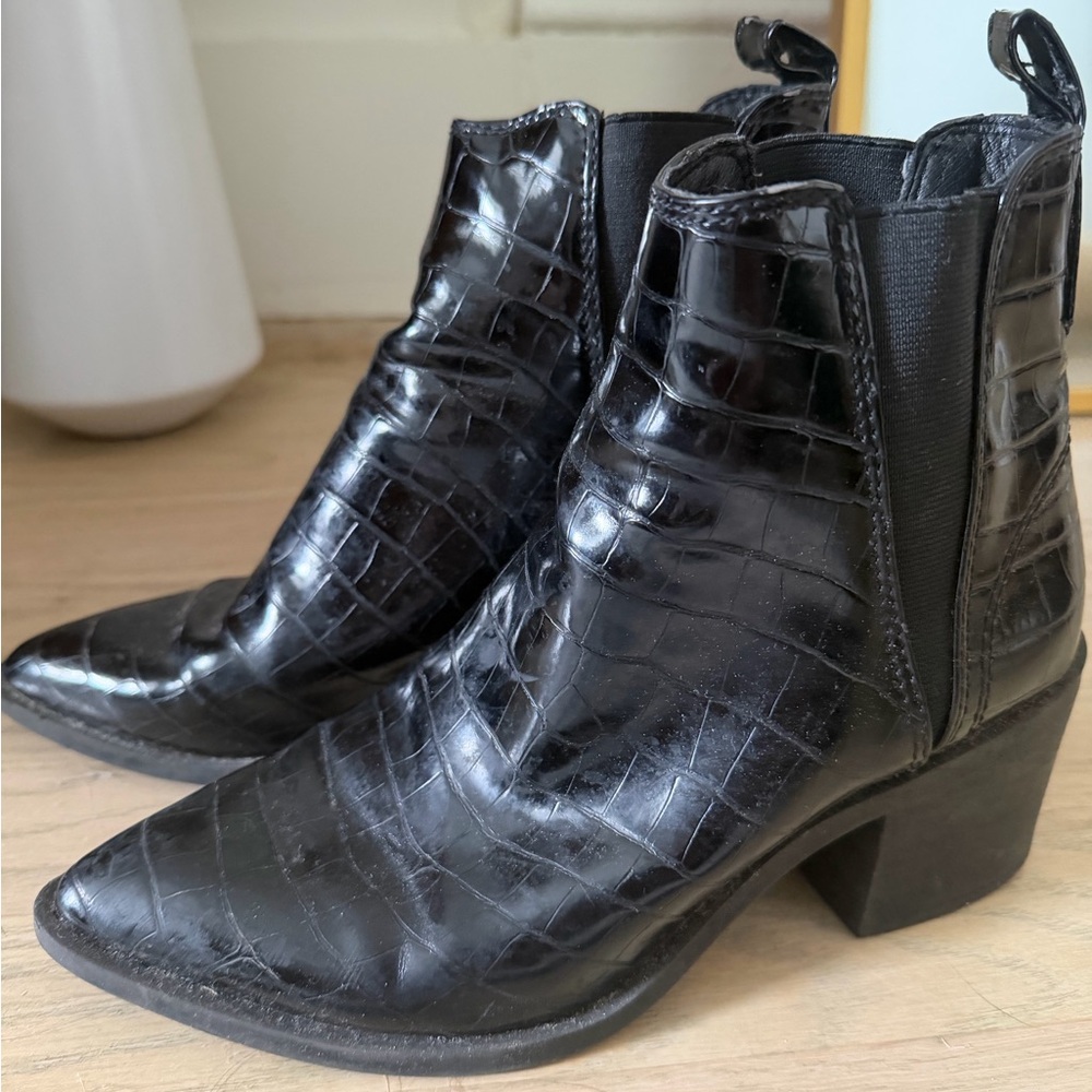 Steve Madden Black Croc-Embossed Women's Ankle Boots